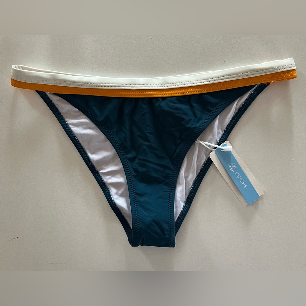 NWT Cupshe bikini bottom
